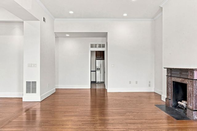 398 Beacon Street 3, Boston, MA 02116