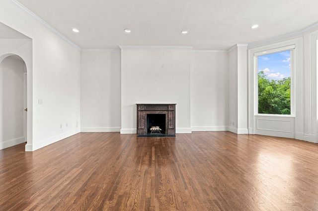 398 Beacon Street 3, Boston, MA 02116