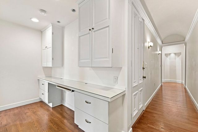 398 Beacon Street 3, Boston, MA 02116