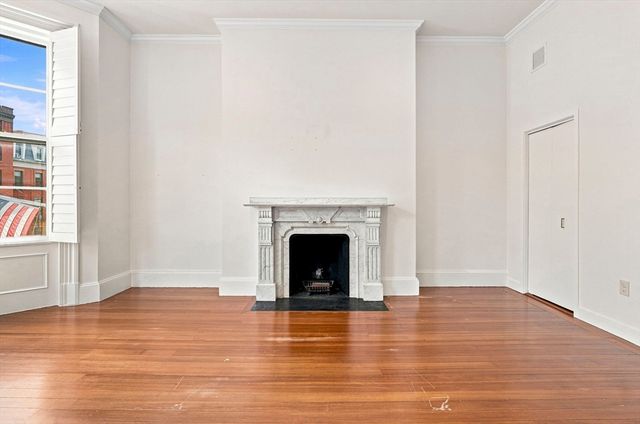 398 Beacon Street 3, Boston, MA 02116