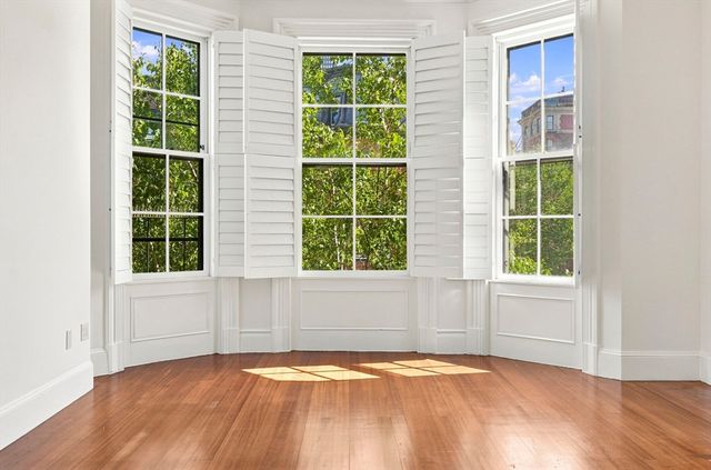 398 Beacon Street 3, Boston, MA 02116