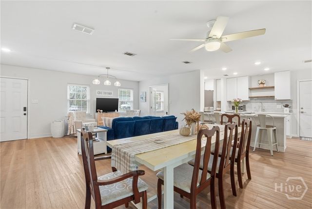 202 Sunderland Drive, Savannah, GA 31406