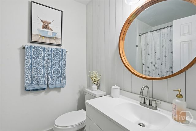 202 Sunderland Drive, Savannah, GA 31406