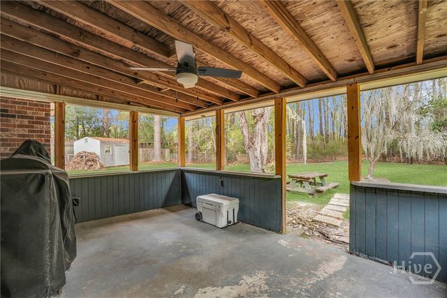 202 Sunderland Drive, Savannah, GA 31406