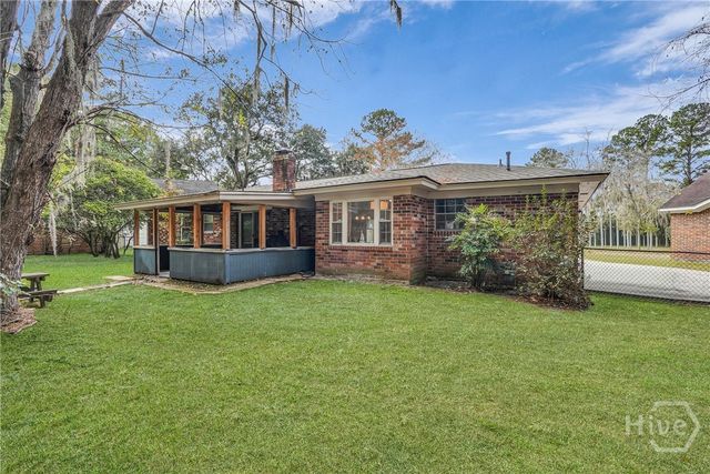 202 Sunderland Drive, Savannah, GA 31406