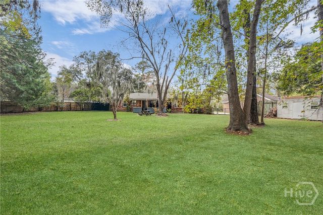 202 Sunderland Drive, Savannah, GA 31406