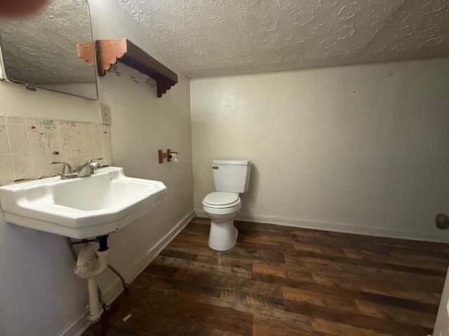 1621 W Chestnut Street, Springfield, MO 65802