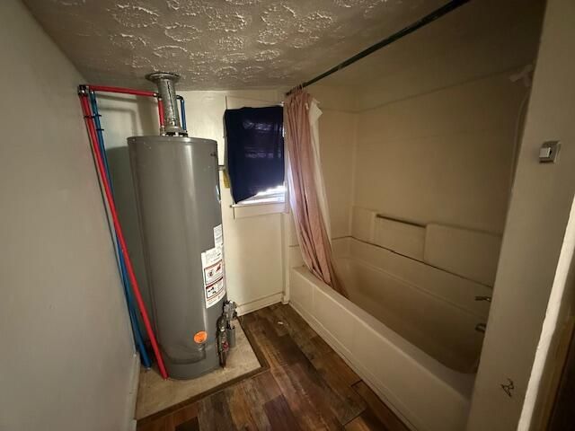 1621 W Chestnut Street, Springfield, MO 65802