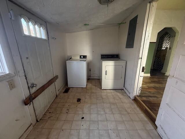 1621 W Chestnut Street, Springfield, MO 65802