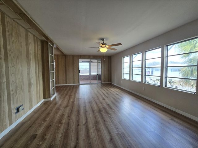 1805 BLUE LAKE DRIVE, Lakeland, FL 33801