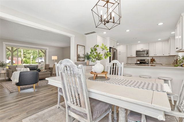 319 Vancouver Street, Sumas, WA 98295