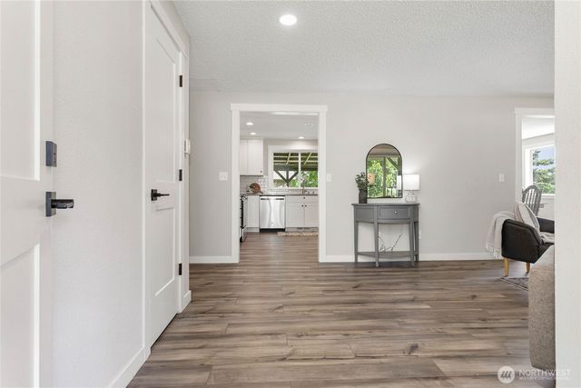 319 Vancouver Street, Sumas, WA 98295