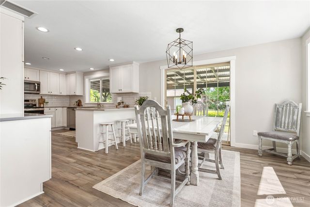 319 Vancouver Street, Sumas, WA 98295