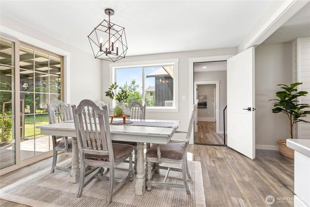 319 Vancouver Street, Sumas, WA 98295
