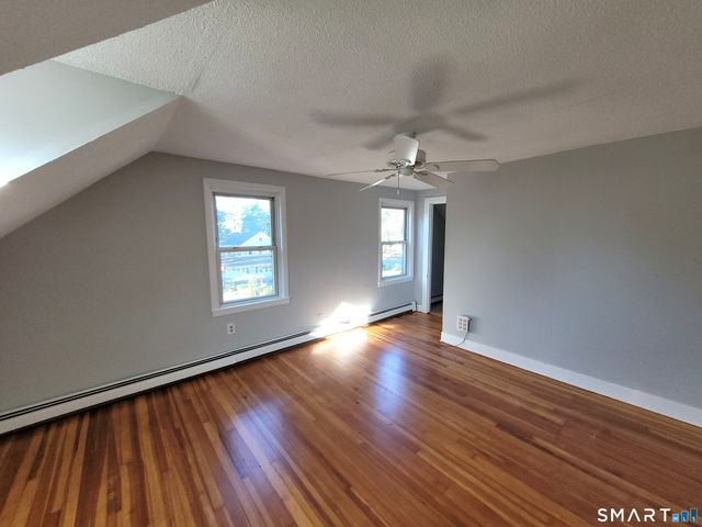 232 Greenwood Avenue 3, Bethel, CT 06801