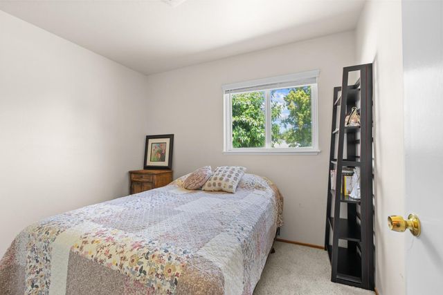 6545 miles ln, Carmichael, CA 95608