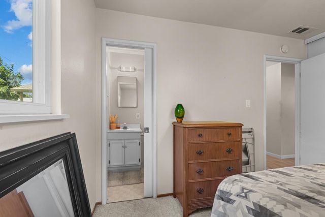 6545 miles ln, Carmichael, CA 95608