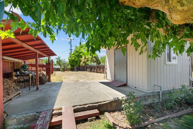 6545 miles ln, Carmichael, CA 95608