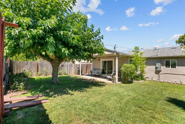 6545 miles ln, Carmichael, CA 95608
