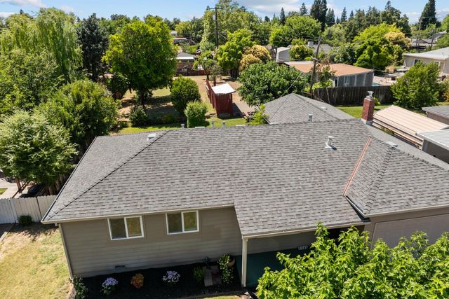 6545 miles ln, Carmichael, CA 95608