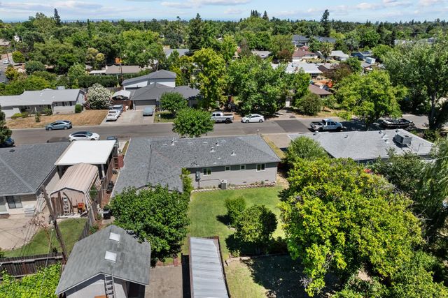 6545 miles ln, Carmichael, CA 95608