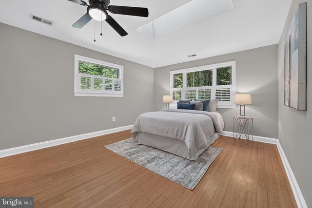 10800 PARK RD, Lorton, VA 22079