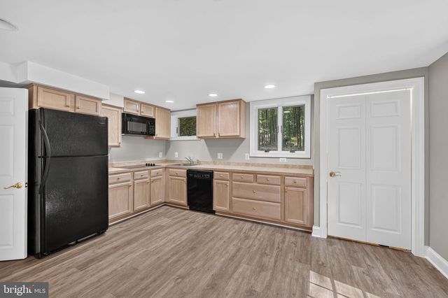 10800 PARK RD, Lorton, VA 22079
