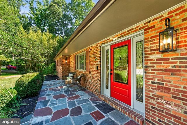 10800 PARK RD, Lorton, VA 22079