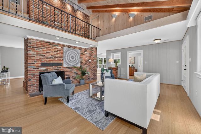 10800 PARK RD, Lorton, VA 22079