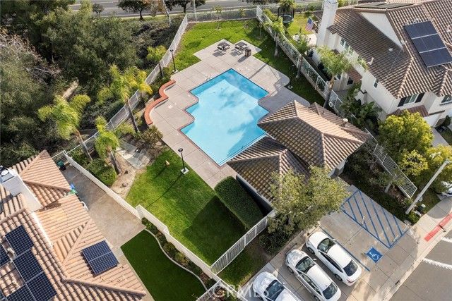 1501 San Rafael, Corona, CA 92882