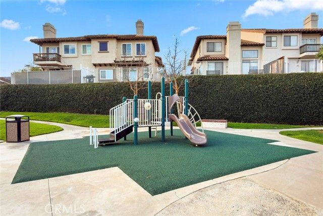 1501 San Rafael, Corona, CA 92882