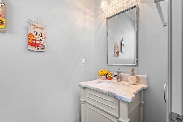 242 Medford Drive, Summerville, SC 29485