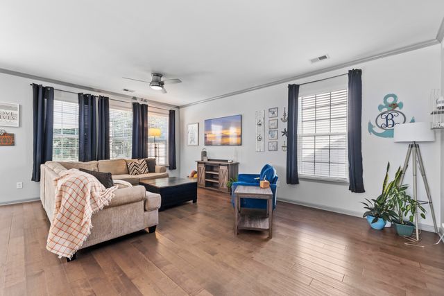 242 Medford Drive, Summerville, SC 29485