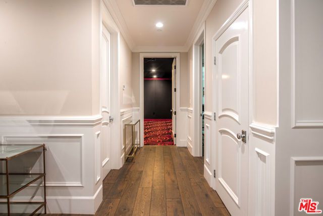 12142 Hollyglen Place, Studio City (los Angeles), CA 91604