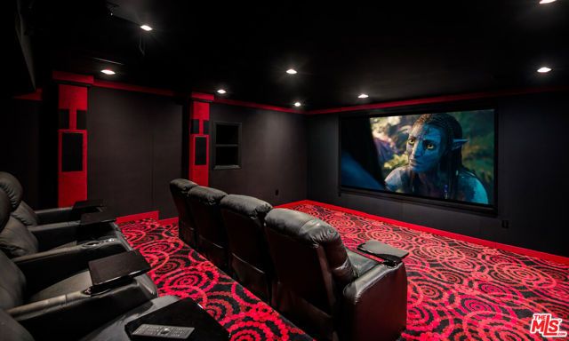 12142 Hollyglen Place, Studio City (los Angeles), CA 91604