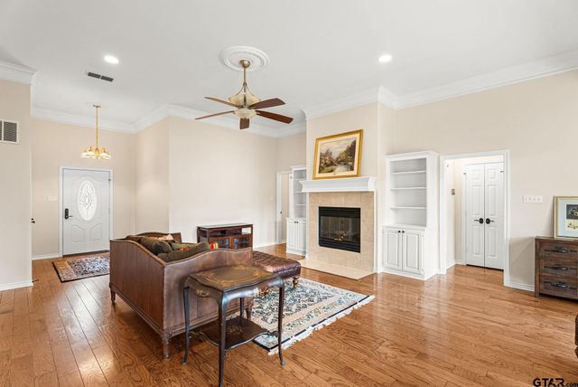 3312 Storey Lake Drive, Tyler, TX 75707