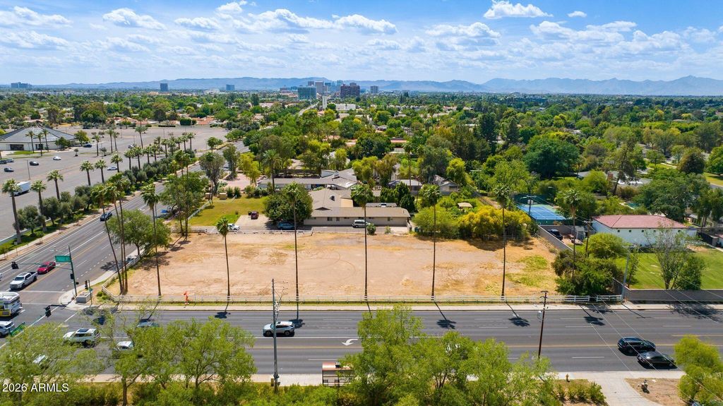 5950 N CENTRAL Avenue 1, Phoenix, AZ 85012 — photo 4