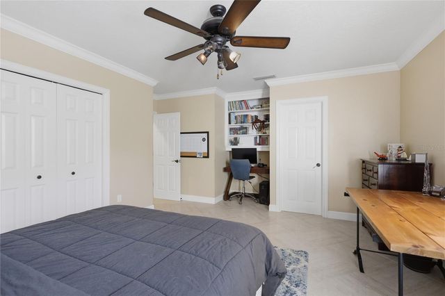 4937 LANDINGS COURT, Sarasota, FL 34231