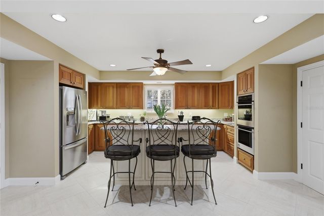 4937 LANDINGS COURT, Sarasota, FL 34231