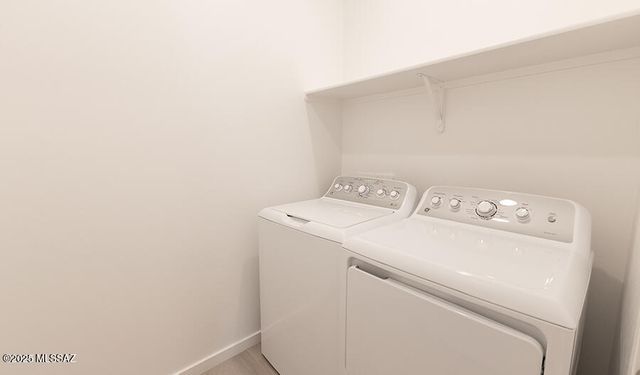 21714 E Crest Avenue, Red Rock, AZ 85145