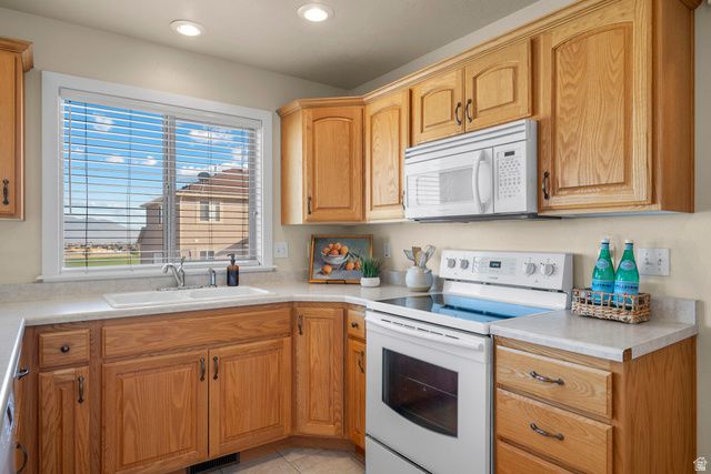 822 N JOSHUA DR, Saratoga Springs, UT 84045