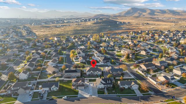 822 N JOSHUA DR, Saratoga Springs, UT 84045
