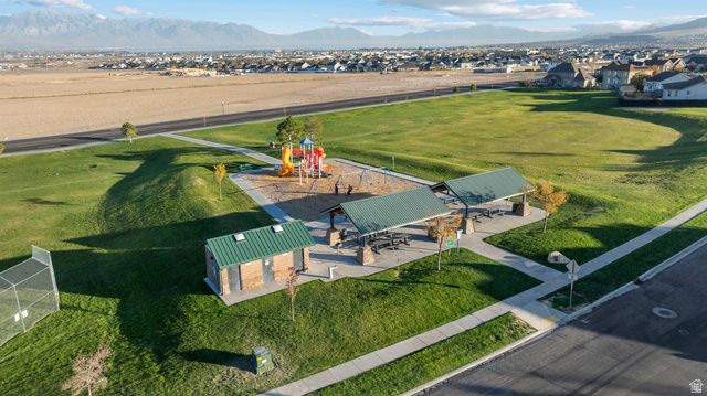 822 N JOSHUA DR, Saratoga Springs, UT 84045