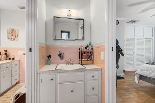 2011 Mark Avenue, Lake Worth Beach, FL 33461