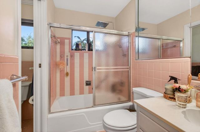 2011 Mark Avenue, Lake Worth Beach, FL 33461