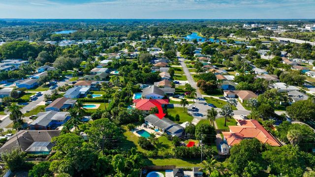 2011 Mark Avenue, Lake Worth Beach, FL 33461