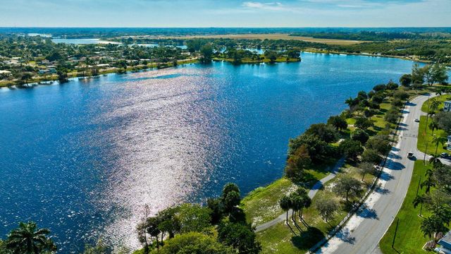 2011 Mark Avenue, Lake Worth Beach, FL 33461