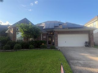 910 Allisa Street, Stafford, TX 77477