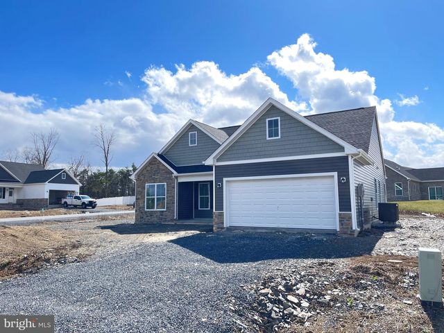 19 WATTLEY CT, Martinsburg, WV 25405