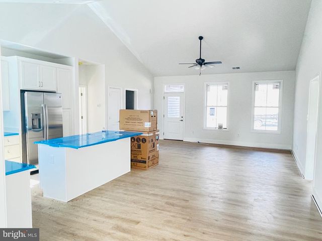 19 WATTLEY CT, Martinsburg, WV 25405